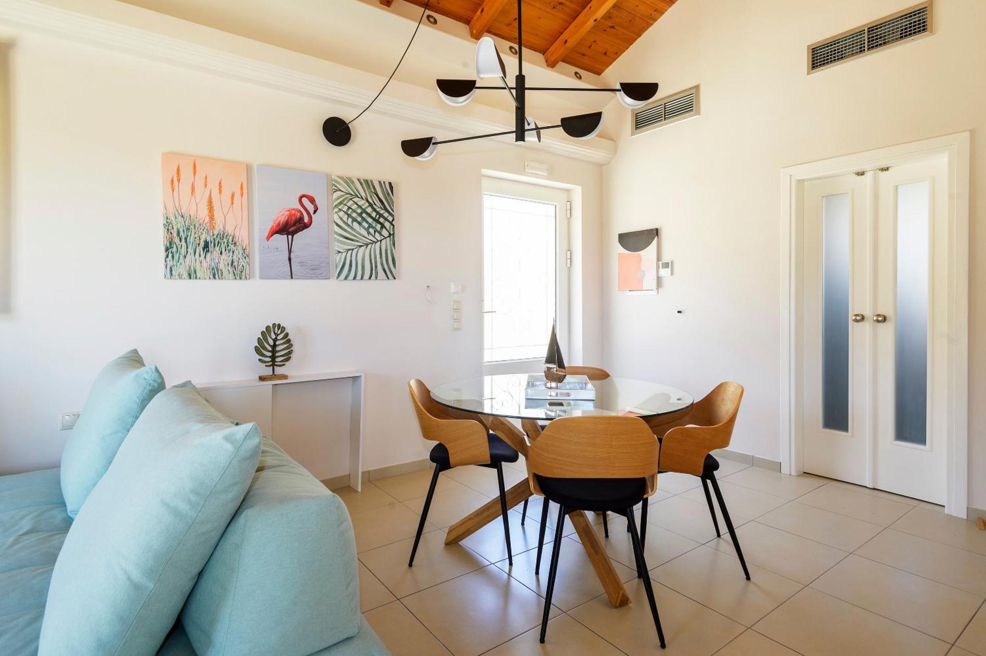 Alma Hills Gialova Apartment Exterior photo